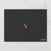 黒い背景を持つ赤い花 ポストカード (裏面)