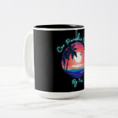 黒い背景ミニマリストロゴ ツートーンマグカップ (正面左)