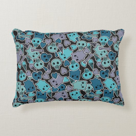 黒い背景2のスカルおよびハート アクセントクッション (正面)