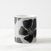 黒い花模様のマグ コーヒーマグカップ (中央)