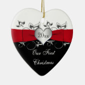 、黒い赤い、私達の初めてのクリスマスのオーナメントに銀を着せて下さい セラミックオーナメント (右)