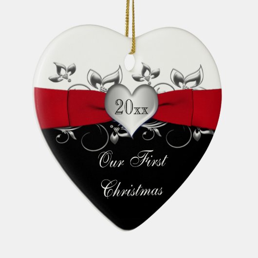 、黒い赤い、私達の初めてのクリスマスのオーナメントに銀を着せて下さい セラミックオーナメント (右)