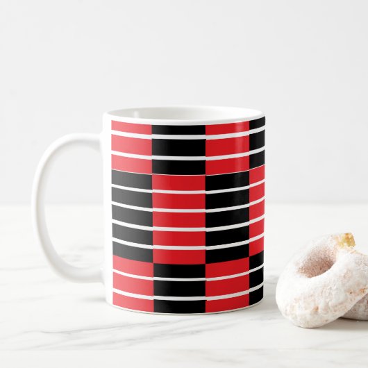 黒い赤のチェックとストライプ コーヒーマグカップ (ドーナツ)