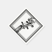 黒い輪郭を持つ白黒のバイオリンの巻物 スタンダードカクテルナプキン (角)