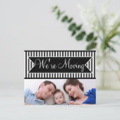 黒い通知はがきを移ストライプの動する 案内ポストカード (スタンド正面)