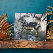 黒い部屋に絵画いるヤギかシャモア フォトプラーク (側面)