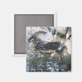 黒い部屋に絵画いるヤギかシャモア マグネット (正面/裏面)