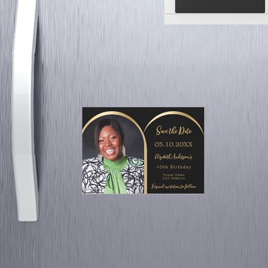 黒い金ゴールドフォトアーチ誕生日日付カードを保存 マグネット招待状
