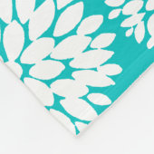 黒い青はモノグラムシェブロンの咲きます フリースブランケット (角)