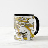 黒い静脈パターンの黄金大理石 マグカップ (正面右)