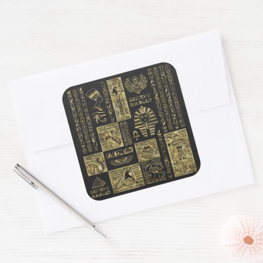 黒い革のエジプトの象形文字と記号 スクエアシール (封筒)