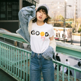 黒い黄色の赤は良い日の女性のTシャツを作る Tシャツ