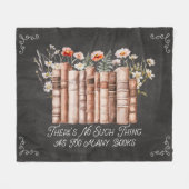 黒い黒板に花と引用文が咲く本 フリースブランケット (正面(横))