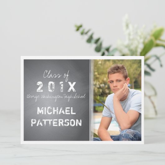 黒い黒板のグラフィック·ガイ卒業会 招待状 (スタンド正面)