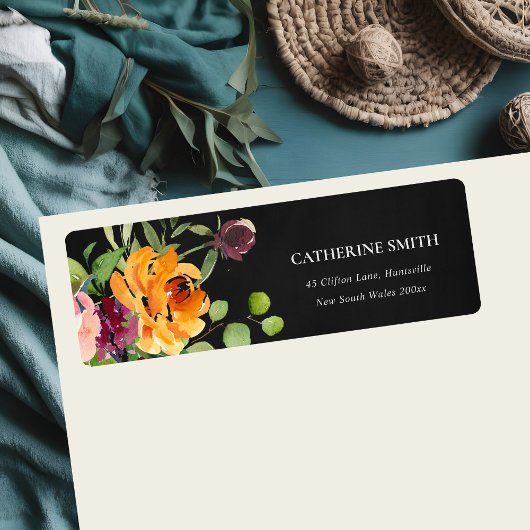 黒い黒板ピンクイエローオレンジのフローラアドレス ラベル