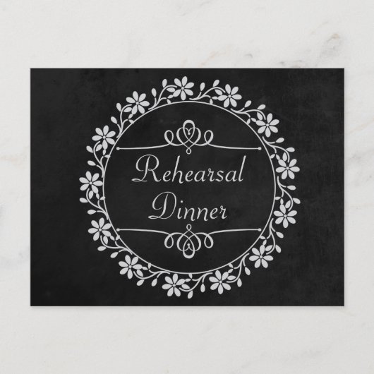 黒い黒板リハーサルディナーフラワー結婚ズ インビテーションポストカード (正面)