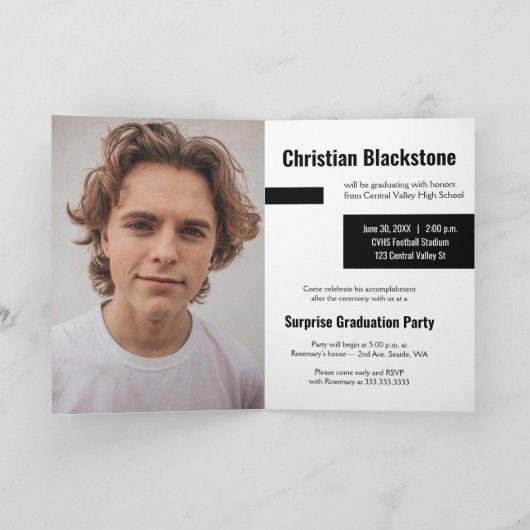 黒い3枚の写真付きブロックの卒業 招待状 (内部)