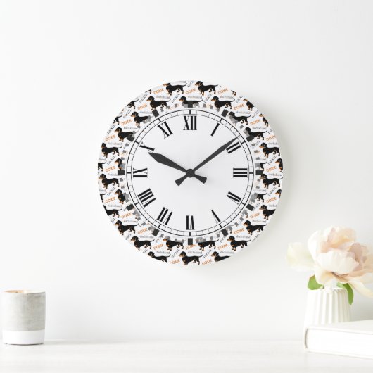 黒いansdのタンの滑らかな上塗を施してあるダックスフントパターン ラージ壁時計 (ホーム)