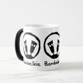 黒いBombelkieか白11のozの変形させるマグ モーフィングマグカップ (正面左)