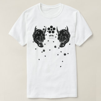 黒いHannyaおよび桜 Tシャツ