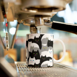黒おもしろい灰色と白の猫の柄 コーヒーマグカップ