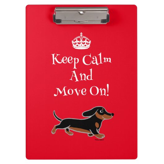 黒およびタンのダックスフントのランニング クリップボード (正面)