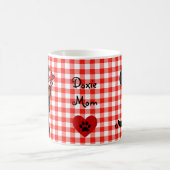 黒およびタンの滑らかな髪のダックスフント コーヒーマグカップ (中央)