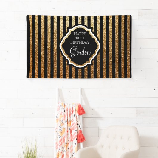 黒および金ゴールドの旗 横断幕 (インサイチュ)