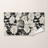 黒かわいらしい背景に白い花 バスタオルセット (ハンドタオル)