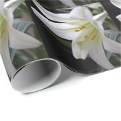 黒かわいらし色の純粋な白のイースターユリの花 ラッピングペーパー (ロールコーナー)