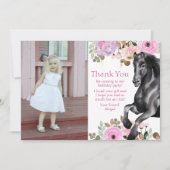 黒かわいらし馬とピンクの花フォト誕生日 サンキューカード (正面)