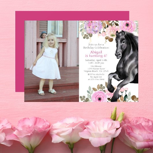 黒かわいらし馬とピンクの花フォト誕生日 招待状