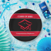 黒くおよび赤いMortarboardの卒業パーティー ペーパープレート (パーティー)