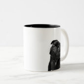 黒くかわいいパグのツートーンマグ ツートーンマグカップ (正面右)