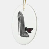 黒くエレガントな小剣はハイヒールの芸術に蹄鉄を打ちます セラミックオーナメント (左)