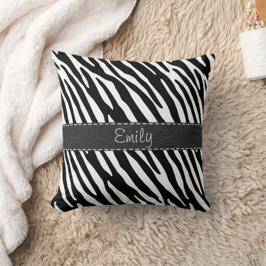 黒く及び白いシマウマは縞で飾ります クッション (ブランケット)