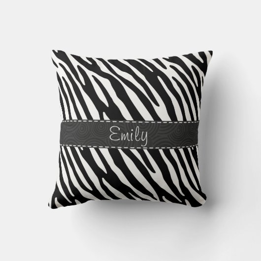 黒く及び白いシマウマは縞で飾ります クッション (裏面)