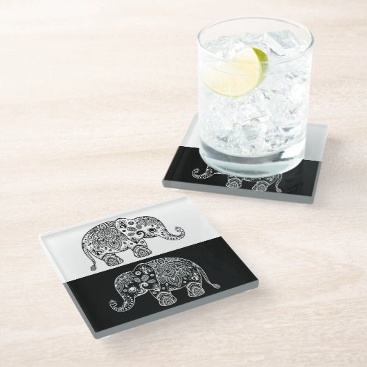 黒く及び白いペイズリーのレース象のイラストレーション ガラスコースター (アングル)