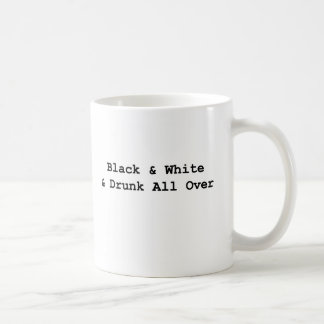 黒く及び白いマグ コーヒーマグカップ