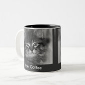 黒く及び白い子猫のコーヒー・マグ ツートーンマグカップ (正面左)