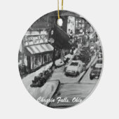 黒く及び白い悔しさの滝、オハイオ州のオーナメント セラミックオーナメント (左)