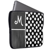 黒く及び白い水玉模様 ラップトップスリーブ (正面右)