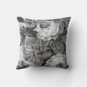 黒く及び白い灰色の調子の花のToileの生地No.5 クッション (裏面)