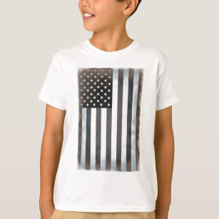 黒く及び白い米国の米国旗 Tシャツ