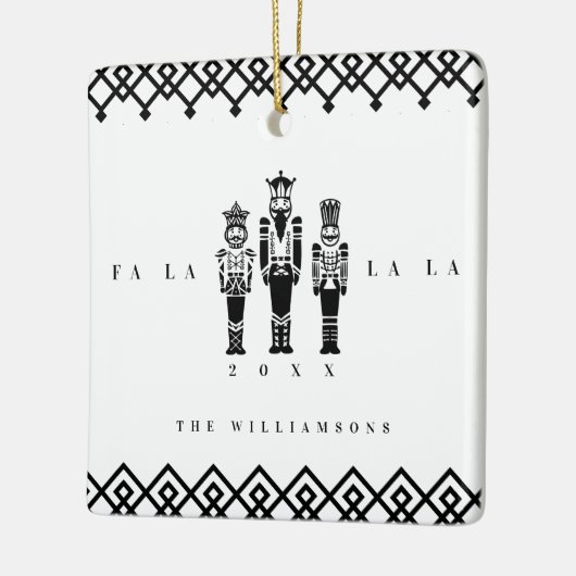 黒く及び白く粋なくるみ割りの写真のクリスマス セラミックオーナメント (左)