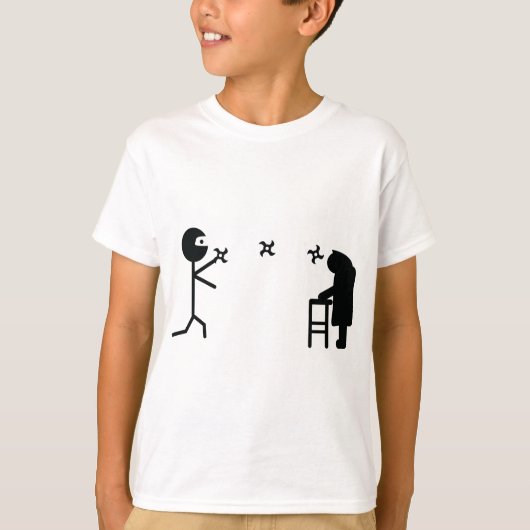 黒く悪い忍者の戦いのおばあさん Tシャツ (正面)