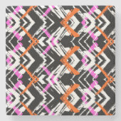 黒く、オレンジ、およびピンクの手描きの矢パターン ストーンコースター (正面)