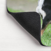 黒く、クリーム色のチワワ マウスパッド (コーナー)