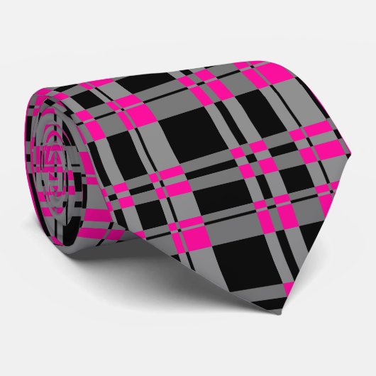 黒く、ピンクの格子縞 ネクタイ (ロール)