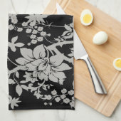 黒く、銀製の塵の花柄パターン キッチンタオル (四つ折り)